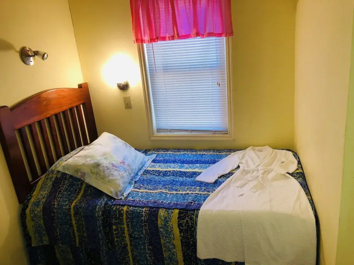 Coral Cove Inn
