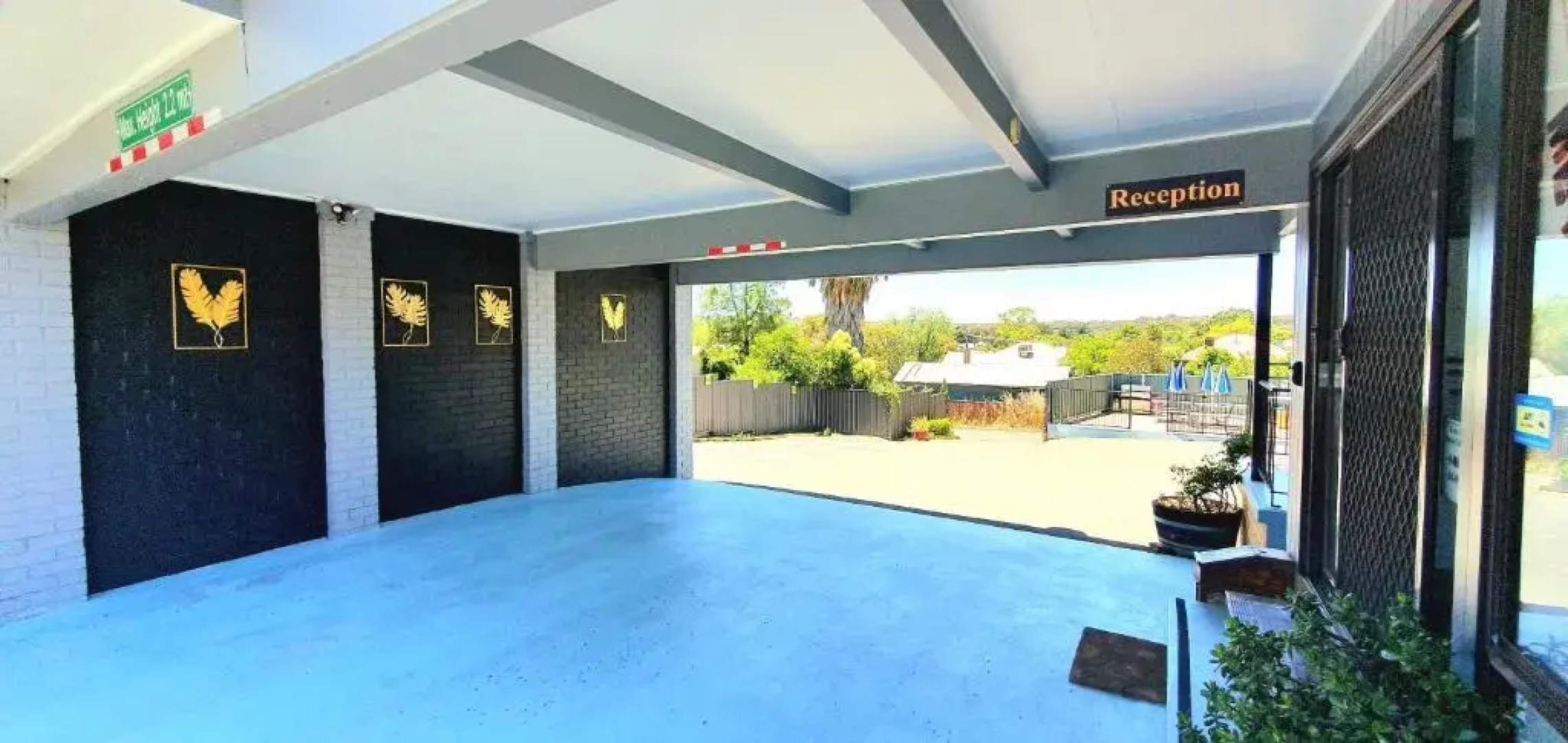 Young Goldrush Motel