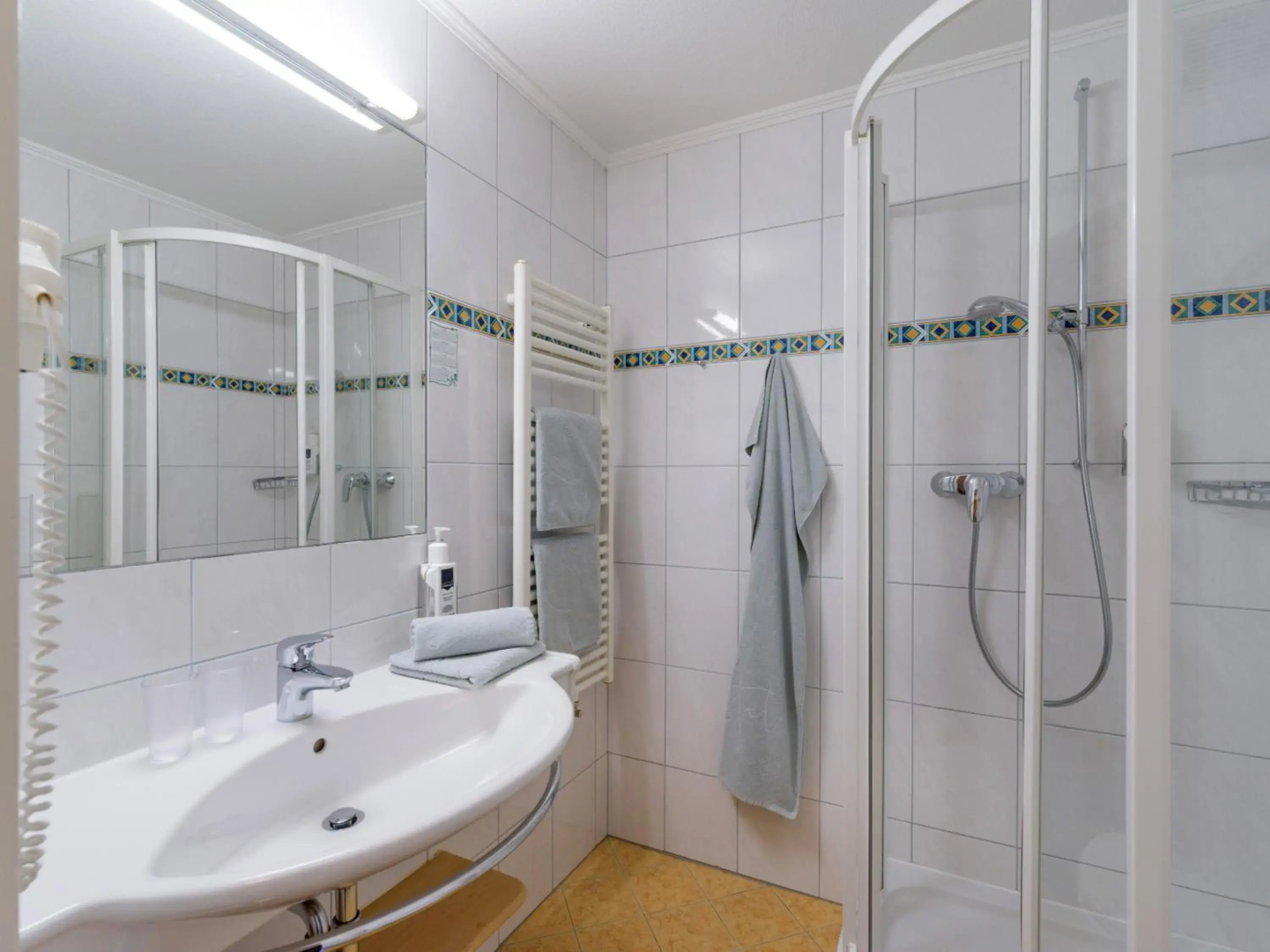 Classic Rooms by Crystal