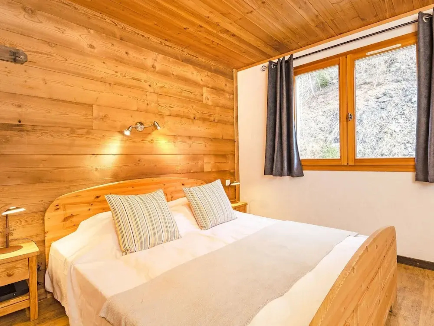 New and Very Comfortable Chalet With Many Facilities