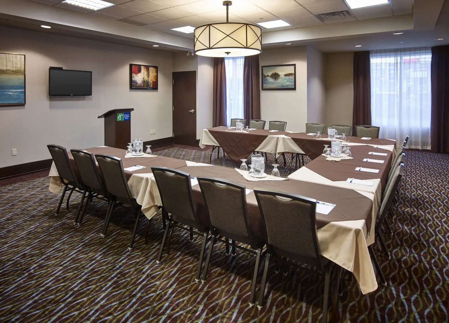Holiday Inn Express & Suites Timmins by IHG