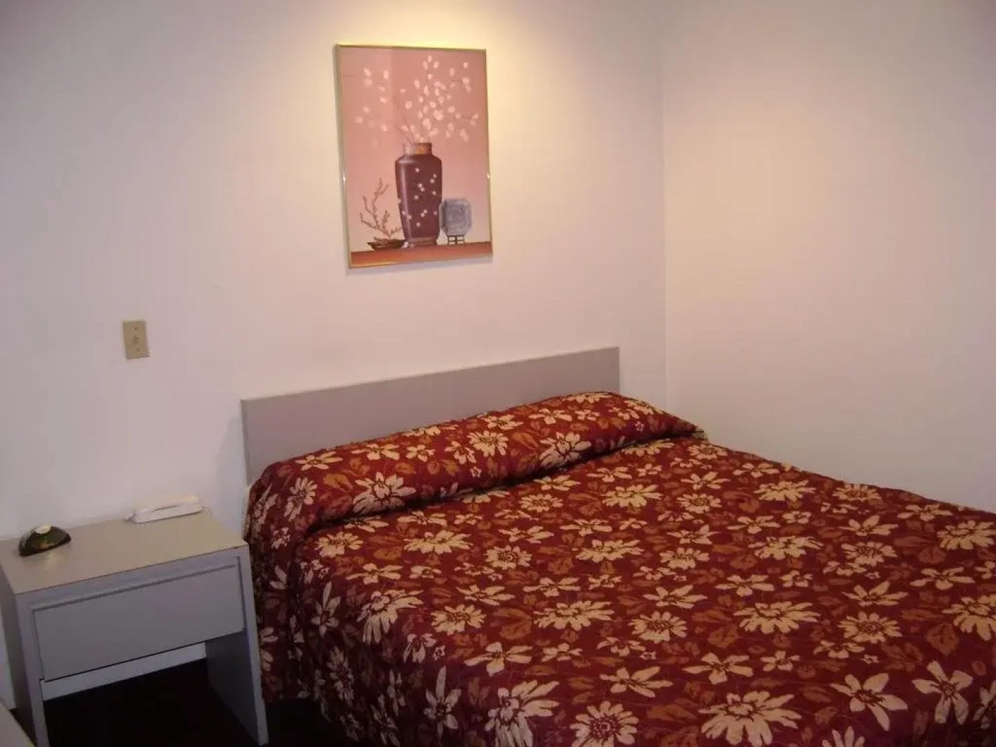Edgewick Inn