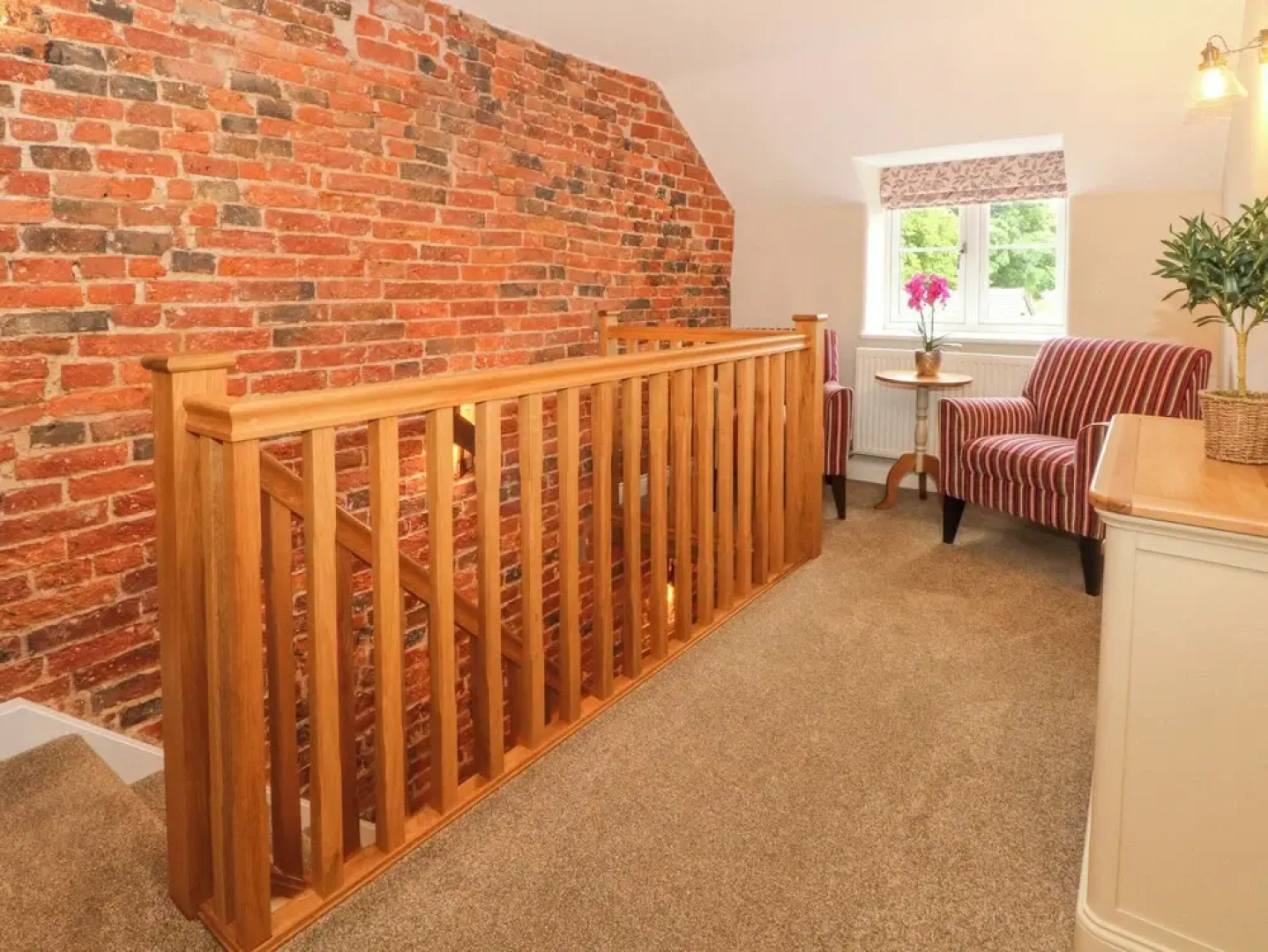 Small Lane Cottage
