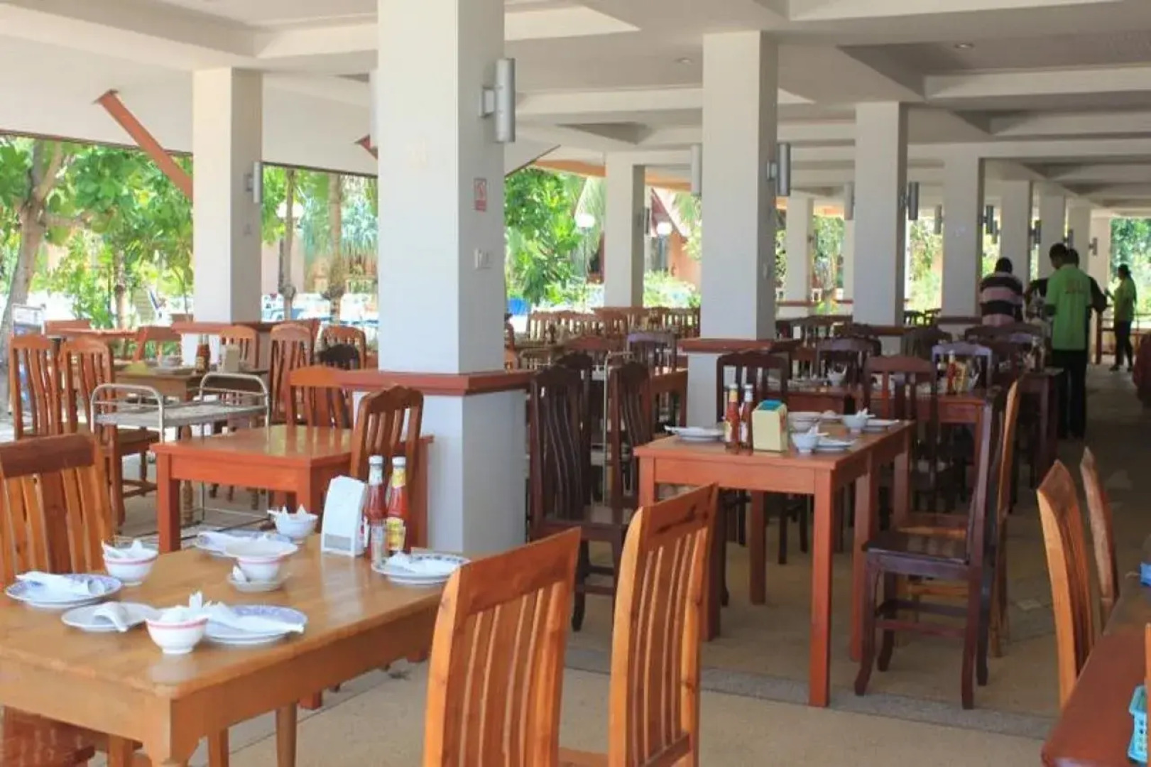 D.R. Lanta Bay Resort