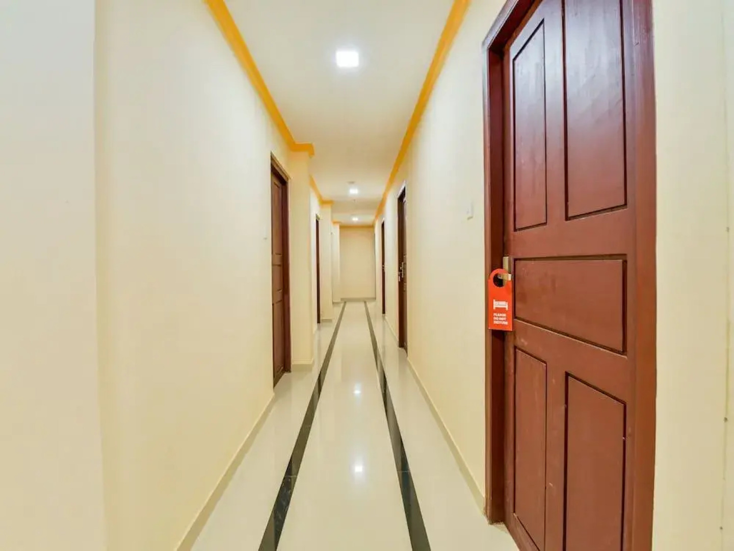 OYO 15109 Dream Stay