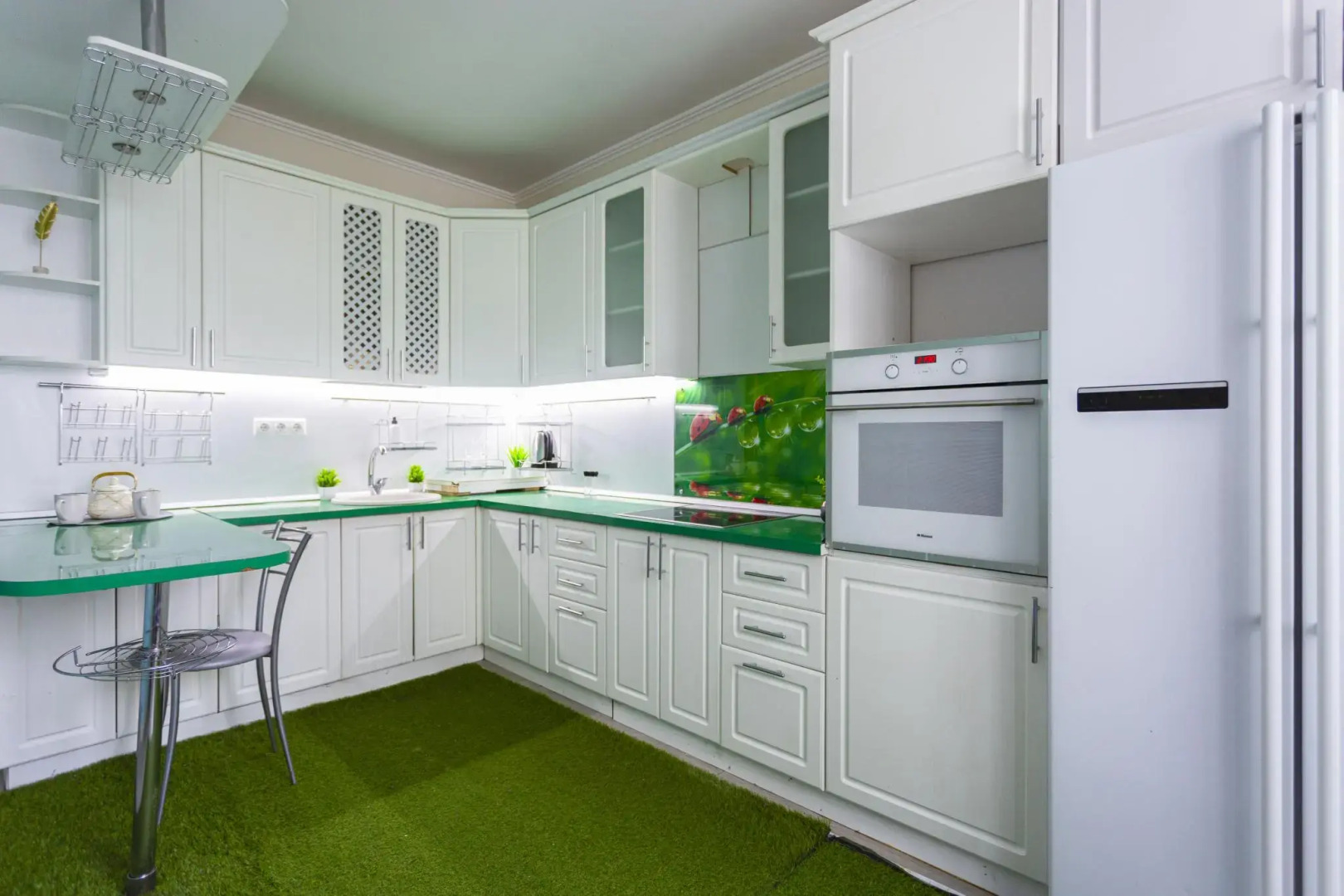 Moment House (Момент Хаус) на бульваре Ильинский 7