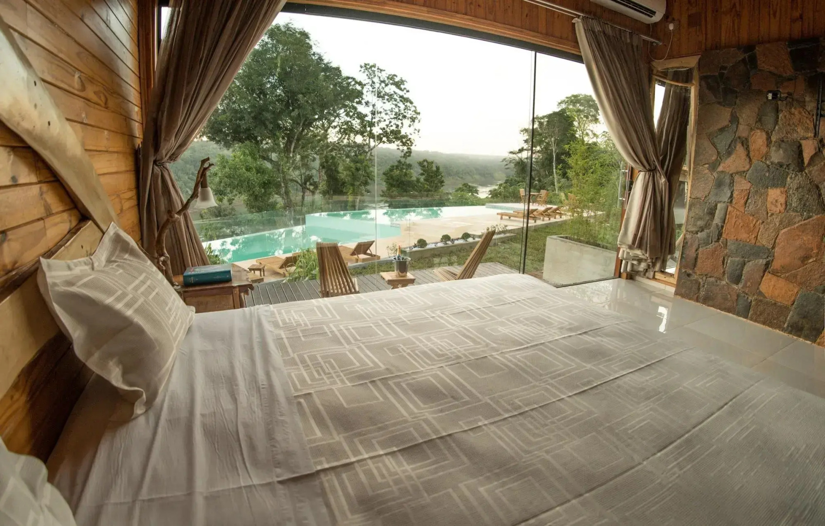 Tupa Lodge Selva el Río