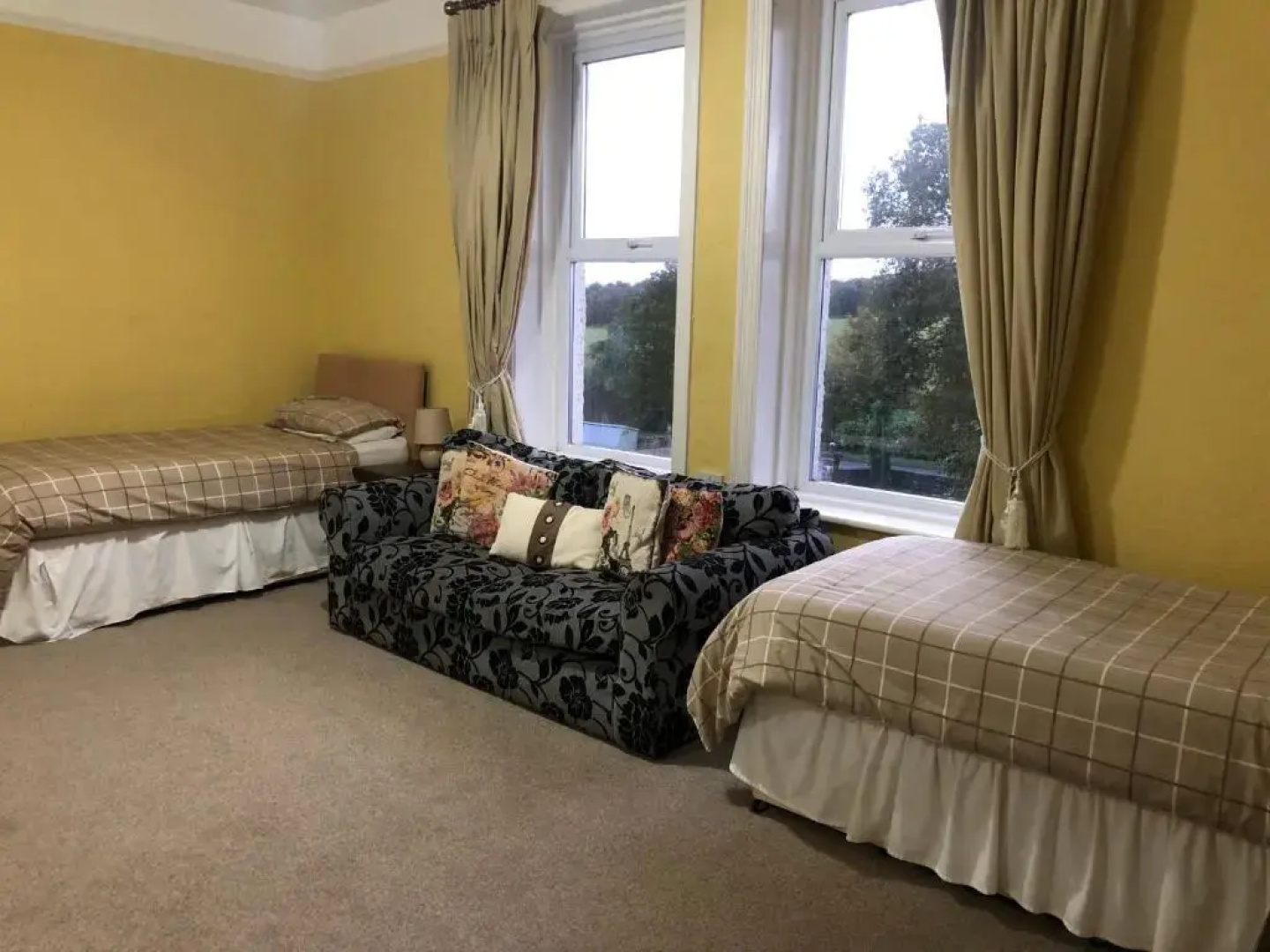 Highland Moors Guest House