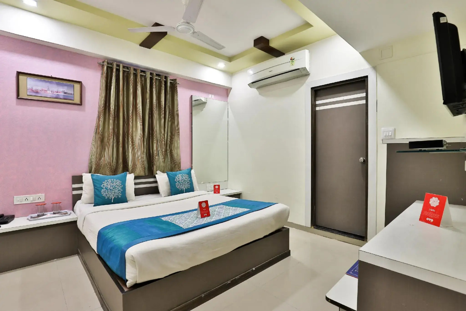 OYO Flagship 2389 Hotel The Grand Pritam