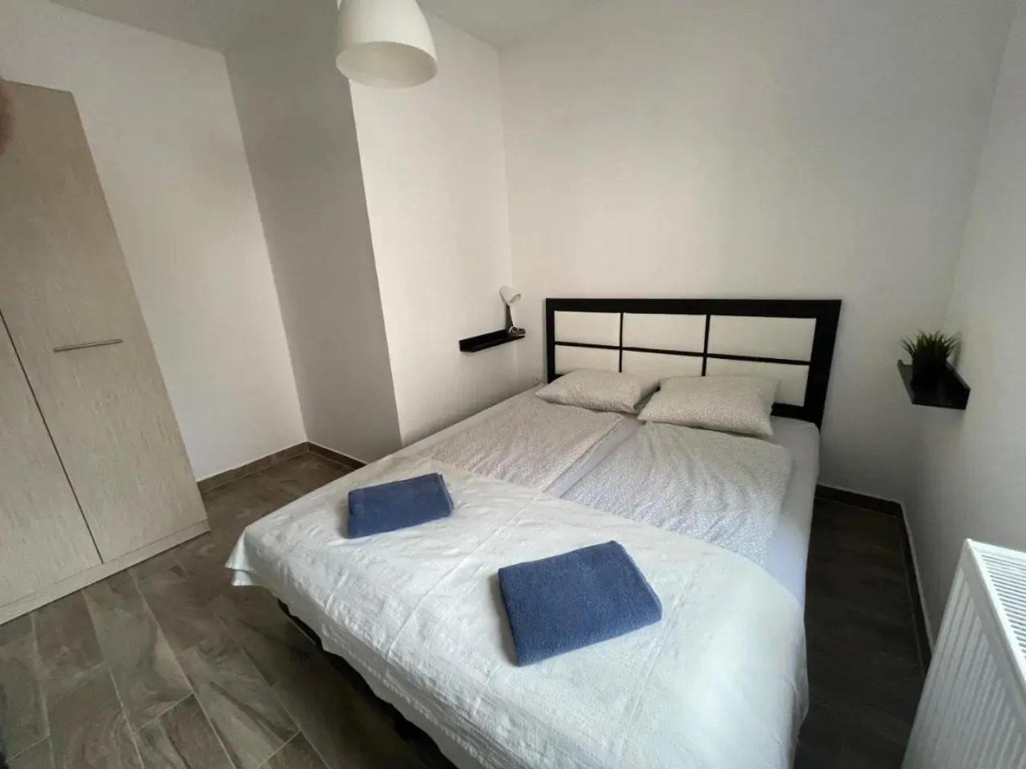 Smeraldo Kastely Szallo