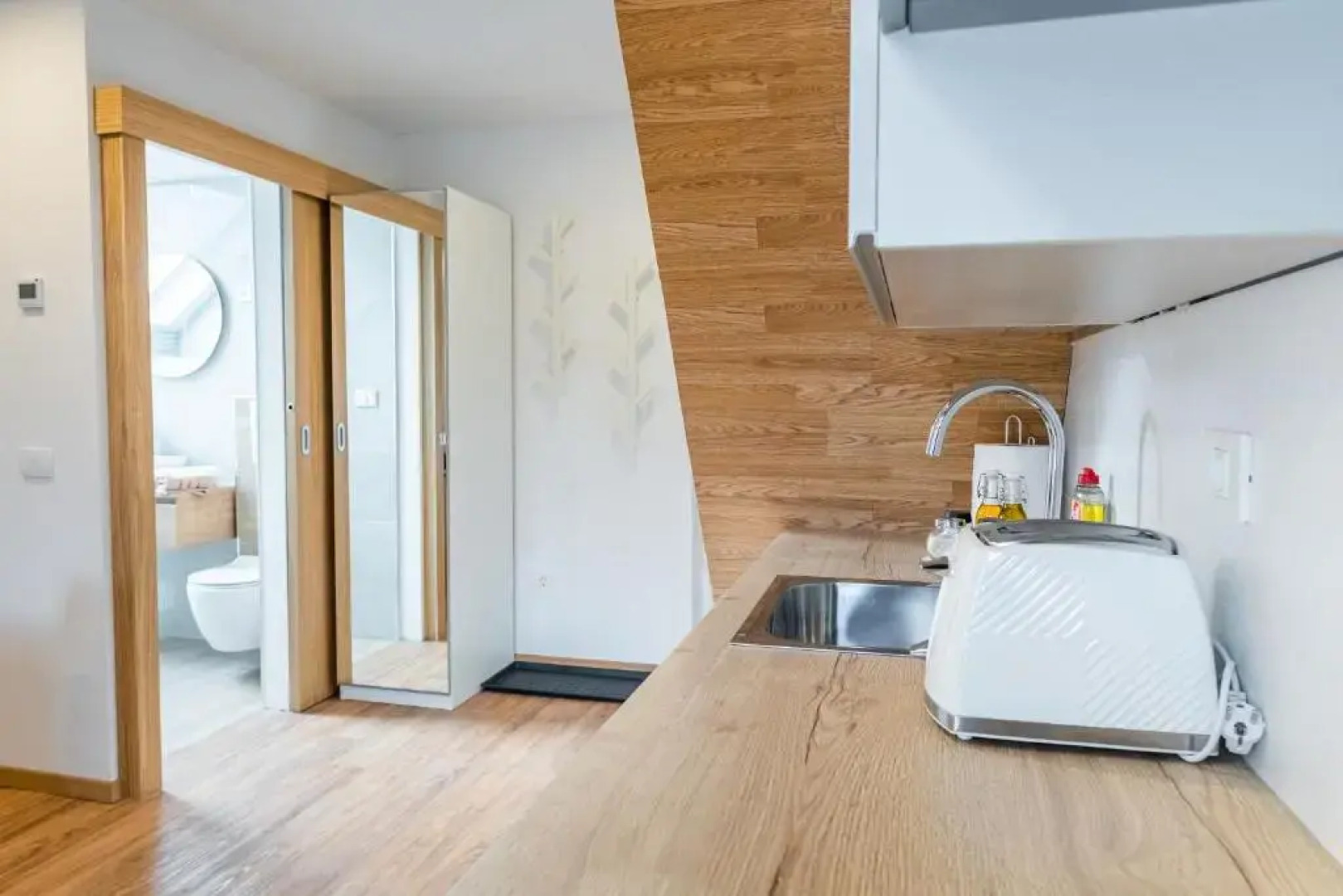 Apartments and Rooms Skok