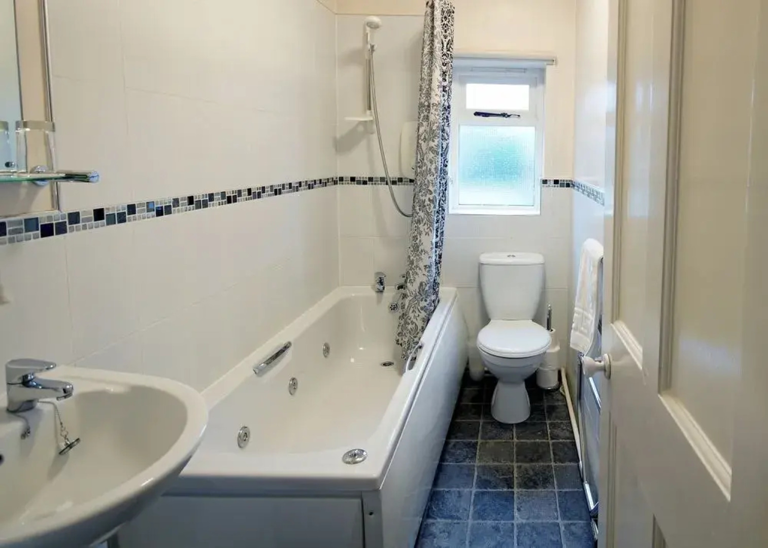 Devonshire Arms at Cracoe