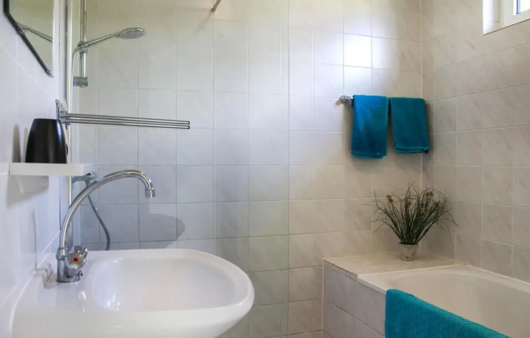 Awesome Home in Vlagtwedde With 3 Bedrooms, Wifi and Indoor Swimming Pool