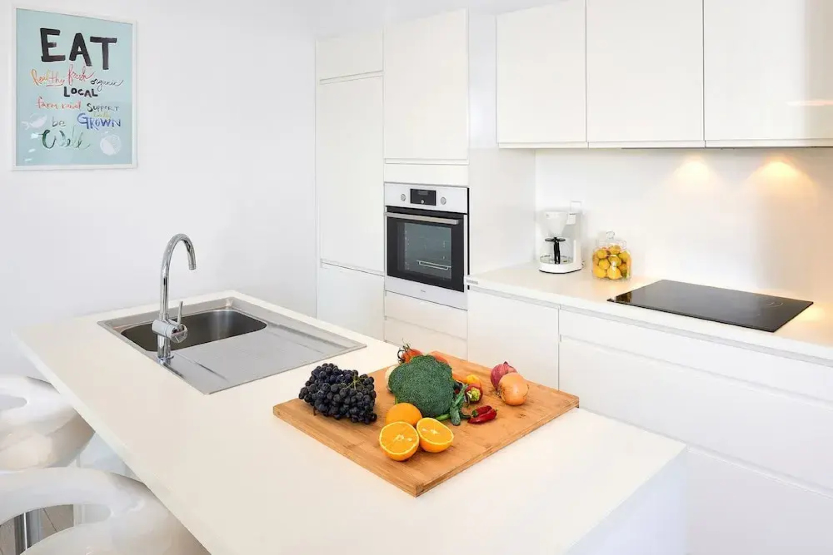 Luxury apartment with private pool Queen Helena