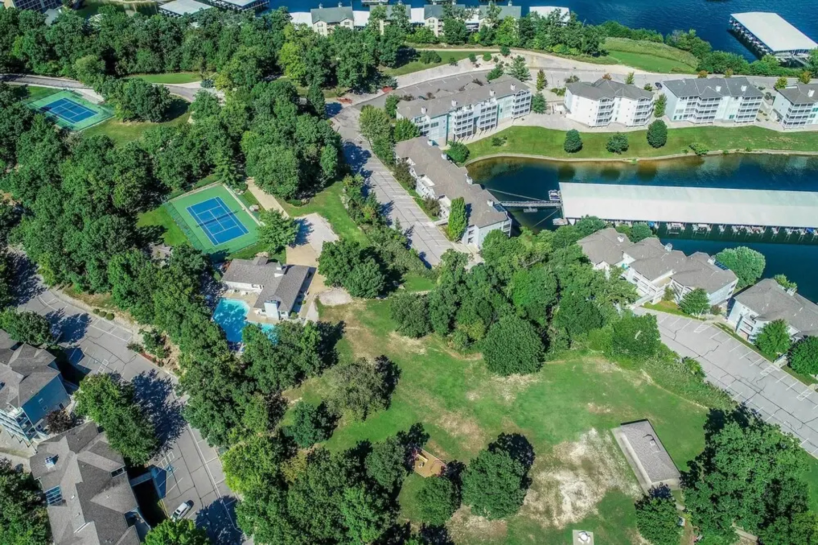 Regatta Bay Condo: Water Views & Pool Access!