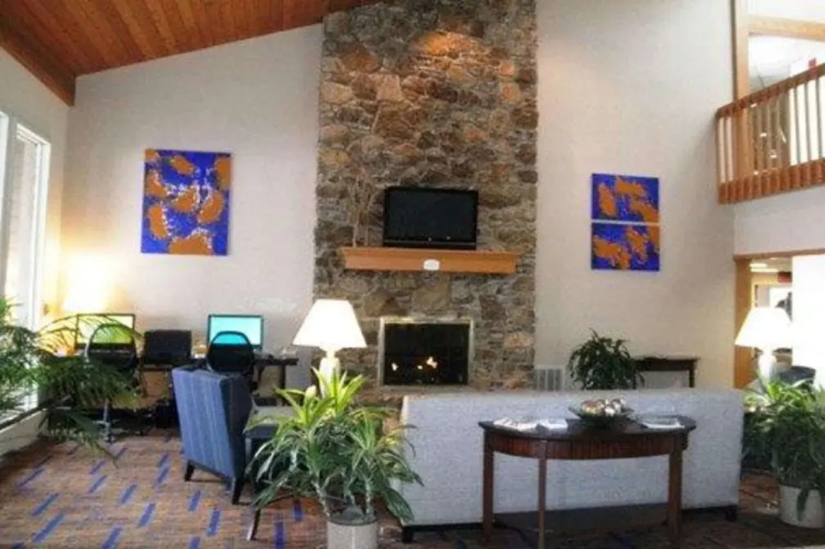 Quality Inn & Suites