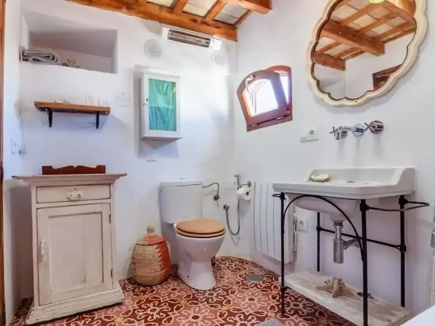 Belvilla by OYO Atico 00