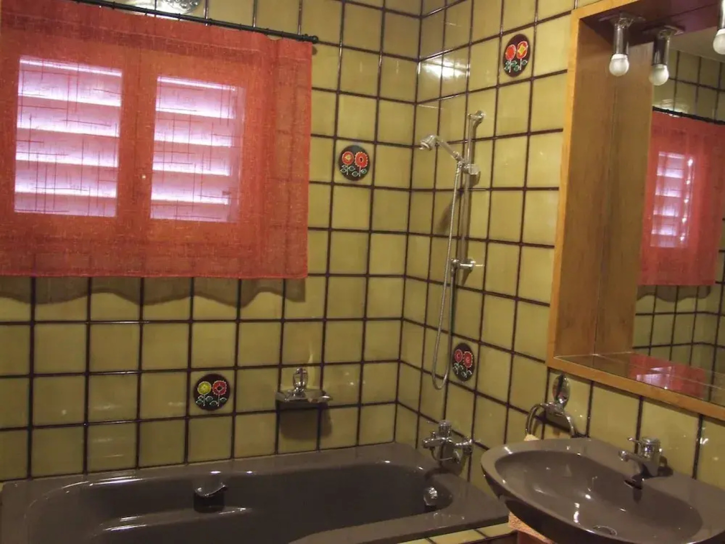 Spacious Holiday Home in Vilanova de Bellpuig With Garden