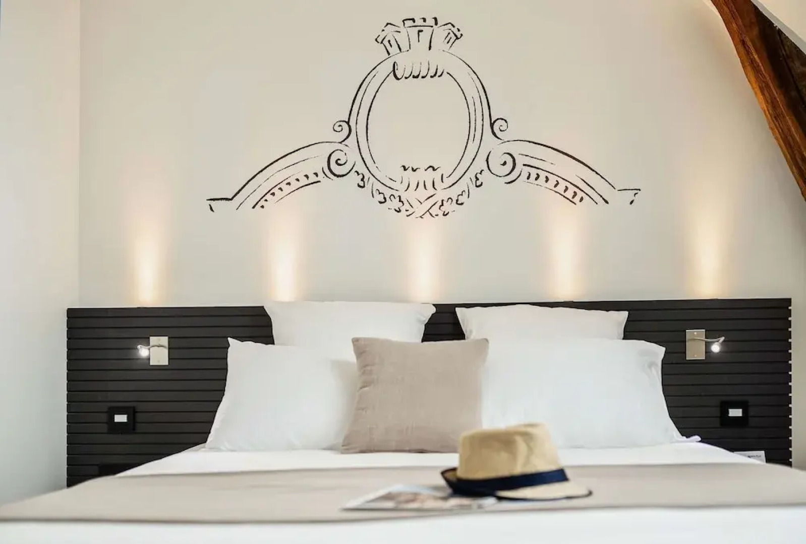 Best Western Premier Hotel de la Cite Royale