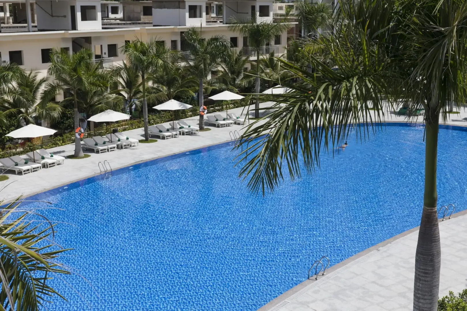 Diamond Bay Condotel - Resort Nha Trang