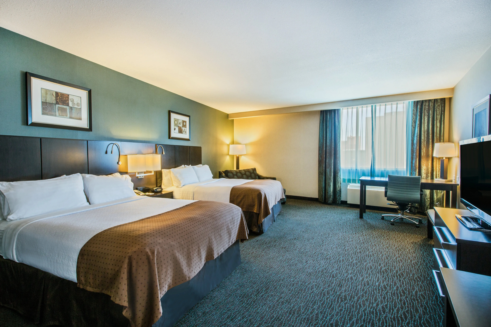 Holiday Inn Hotel & Suites Saskatoon Downtown by IHG