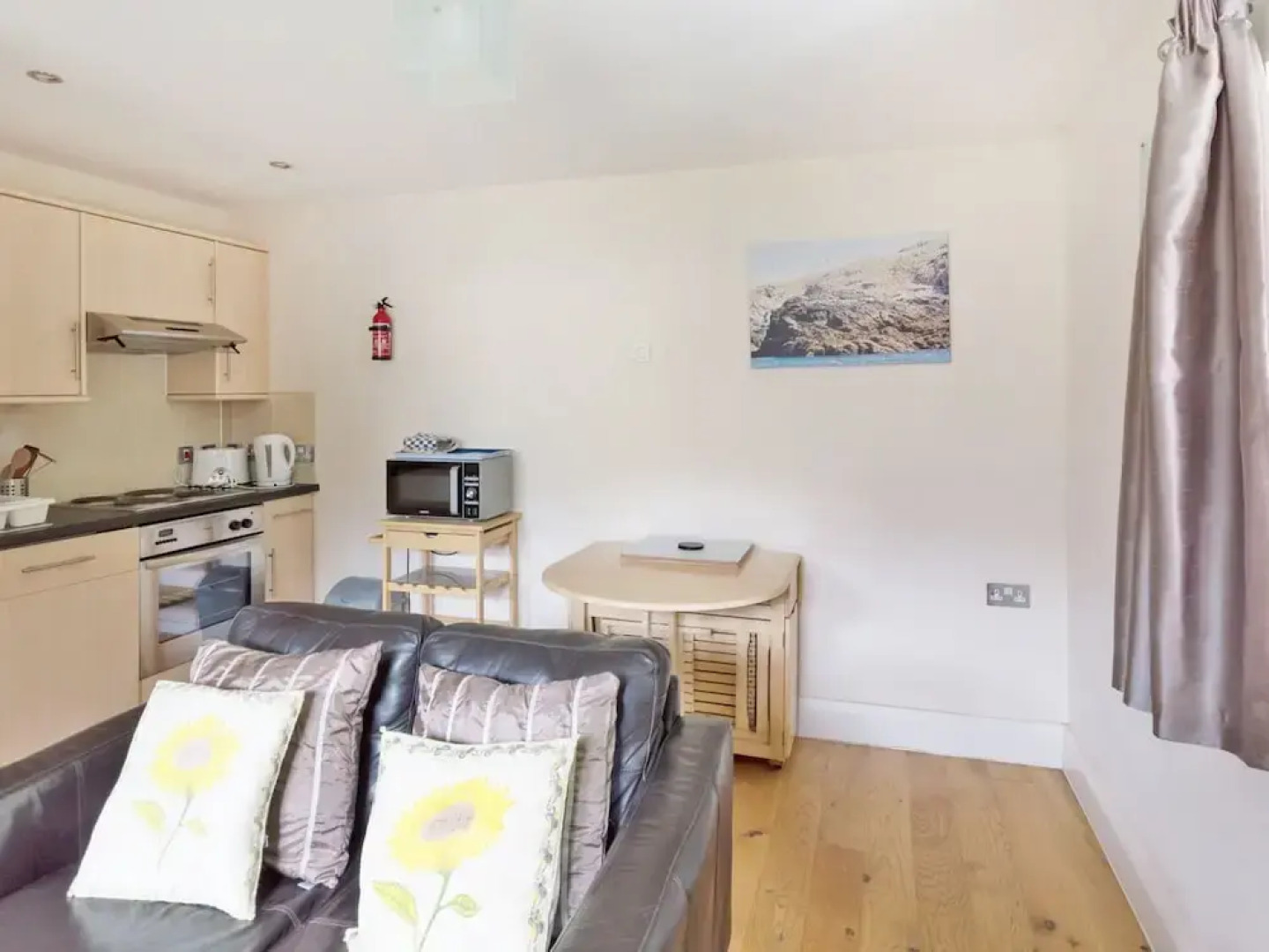 Grassholm, Haverfordwest