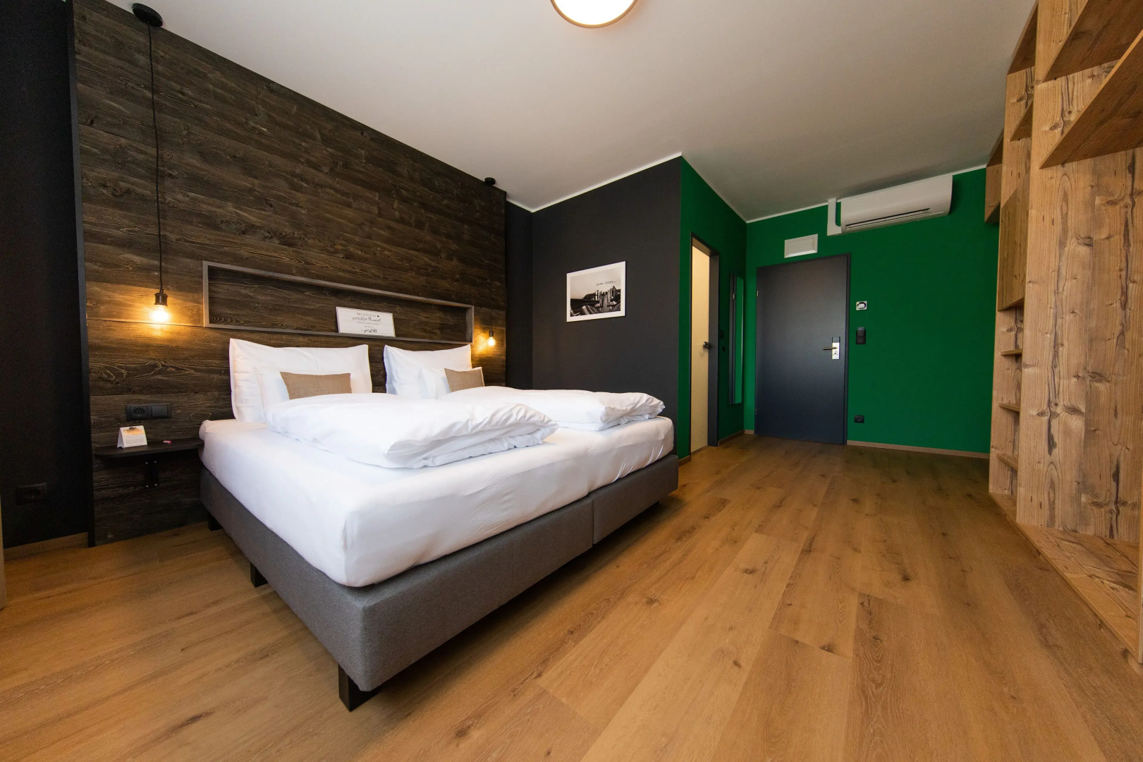 Self-Check-in Hotel VinoQ Zistersdorf