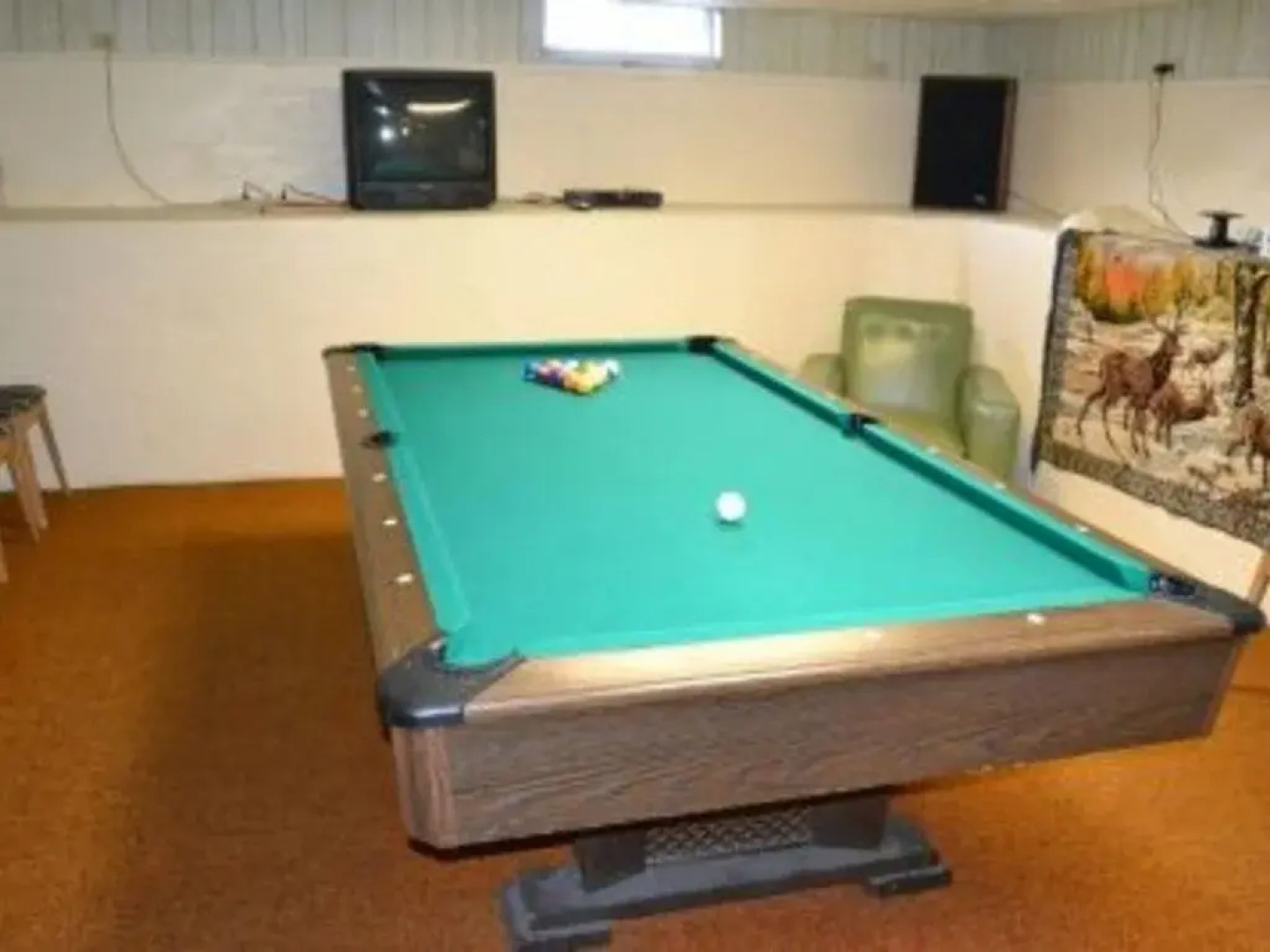 Steve's Getaway 4 Br home by RedAwning