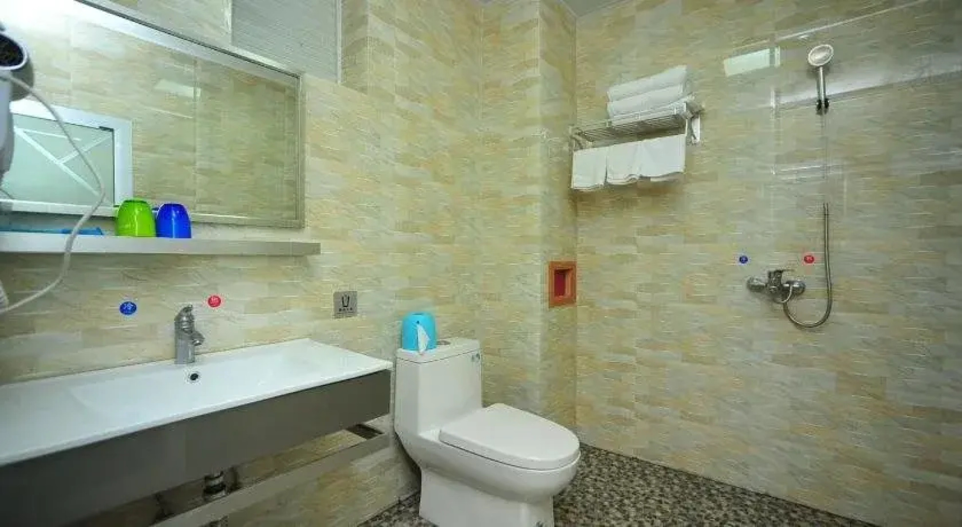 Travel Demo Youth Hostel International