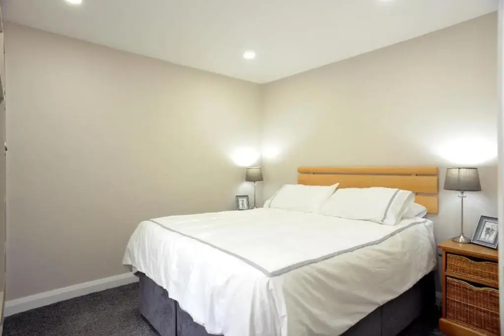 Apartment 10, SOUTH PIER, 13-14 Kerr Street,