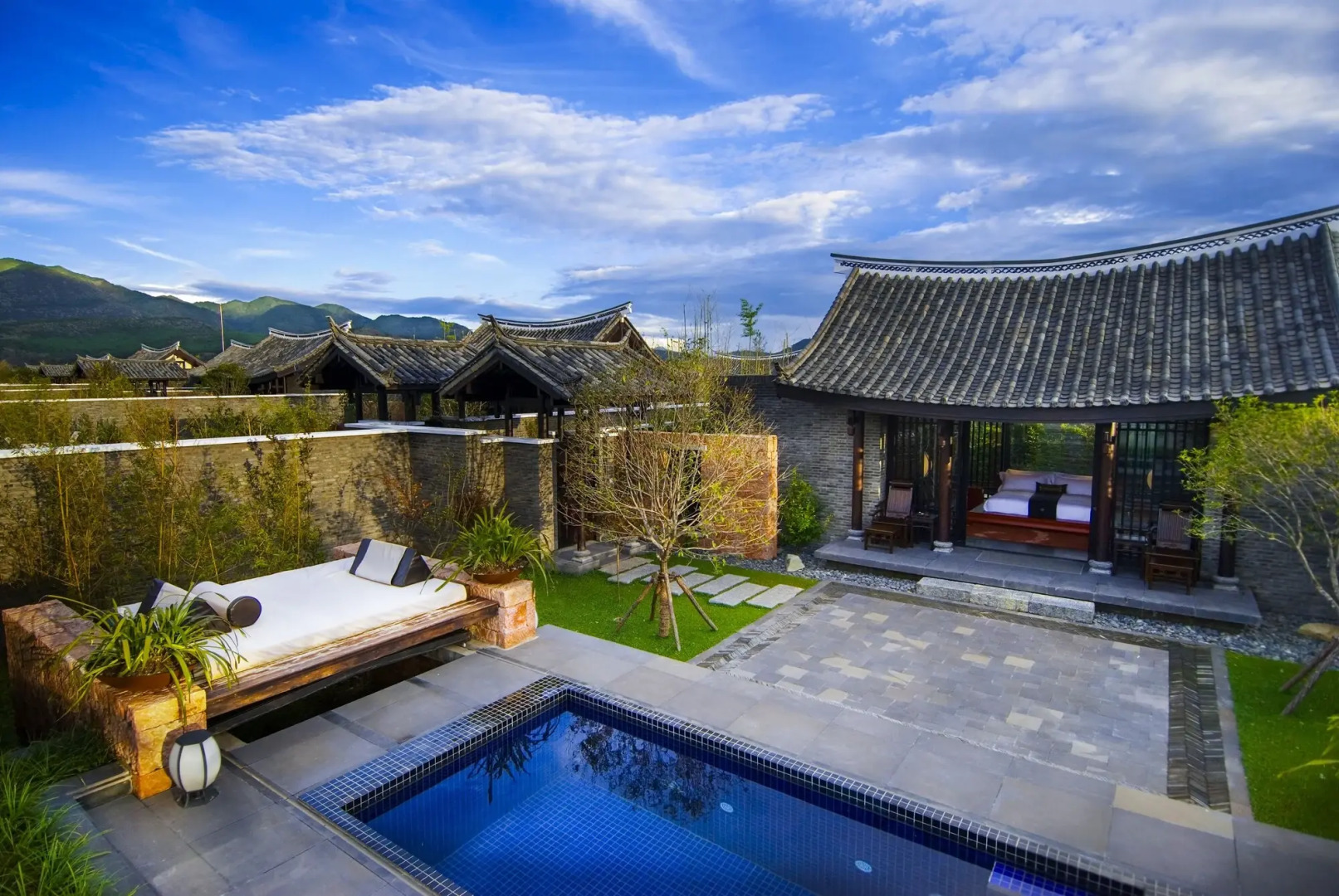 Banyan Tree Lijiang
