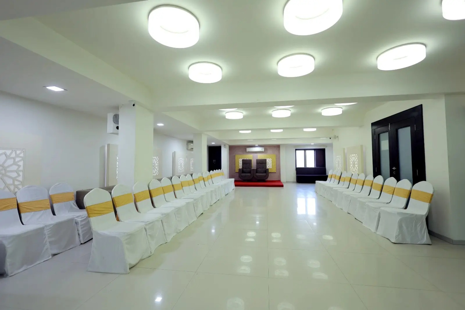 Hotel Grand Paradise