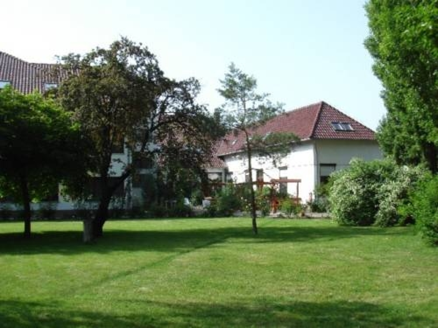 Róza Hotel és Apartmanház