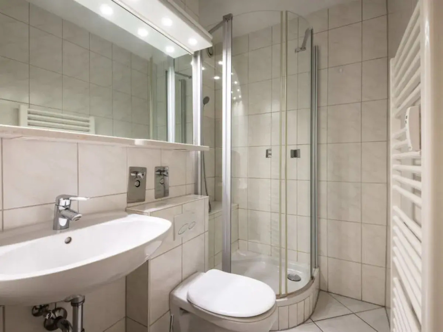 Apartment B313 Sassofortino