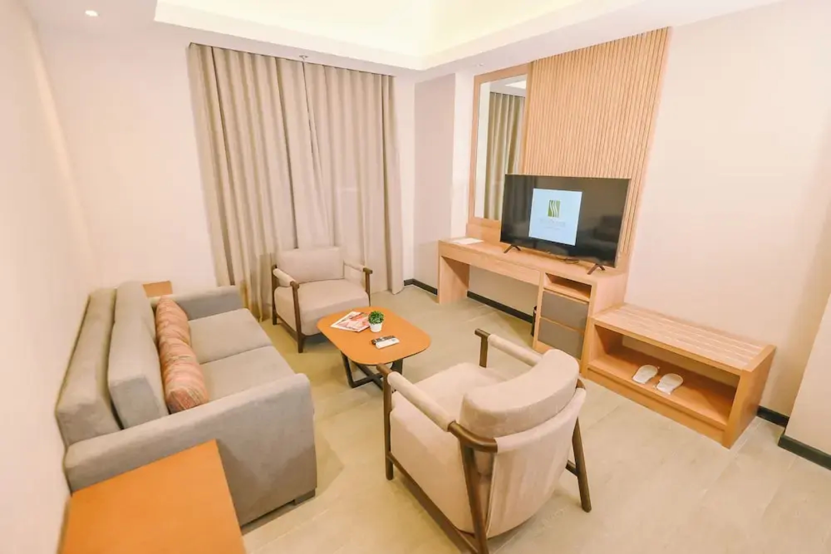 Sotogrande Hotel and Convention Center Batangas