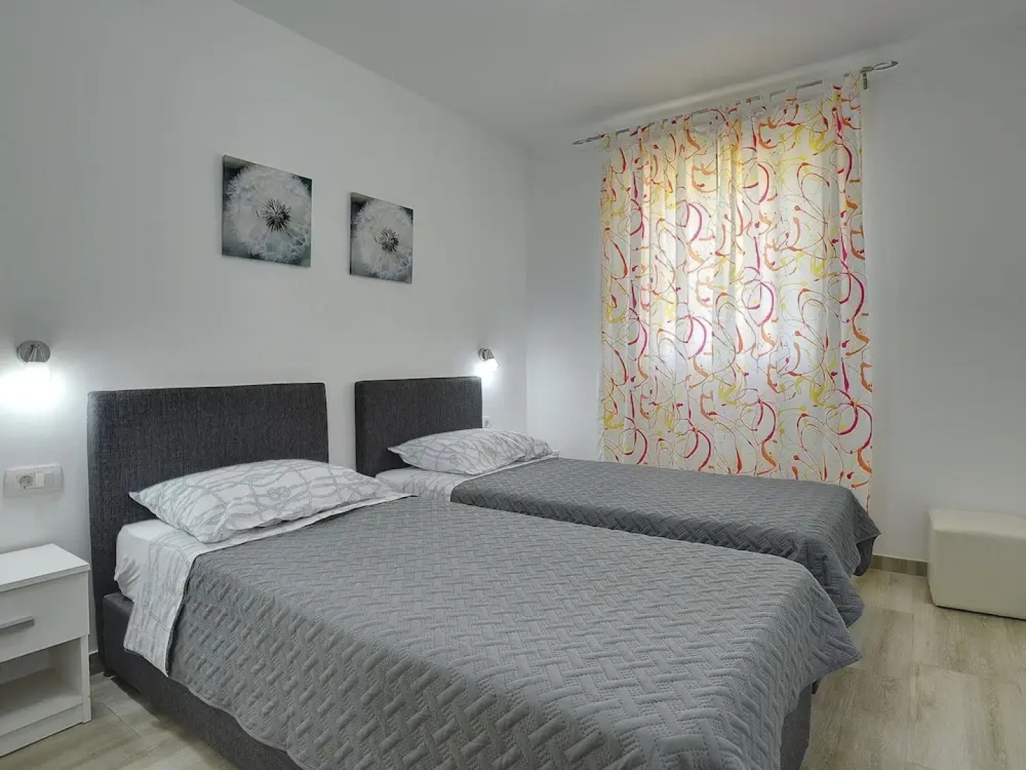 Villa in Marcana With Pool and Adriatic Views