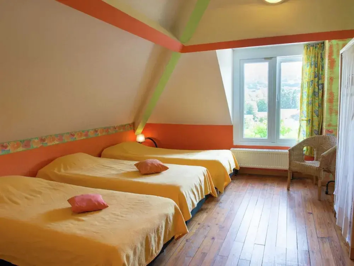 Holiday Home in Moutouyet With Pool & Sauna