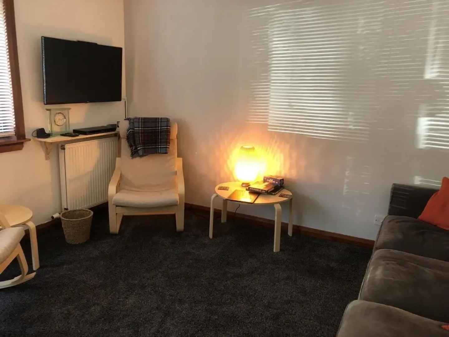 NEW Super 2BD Flat Near Dalkeith Town Centre