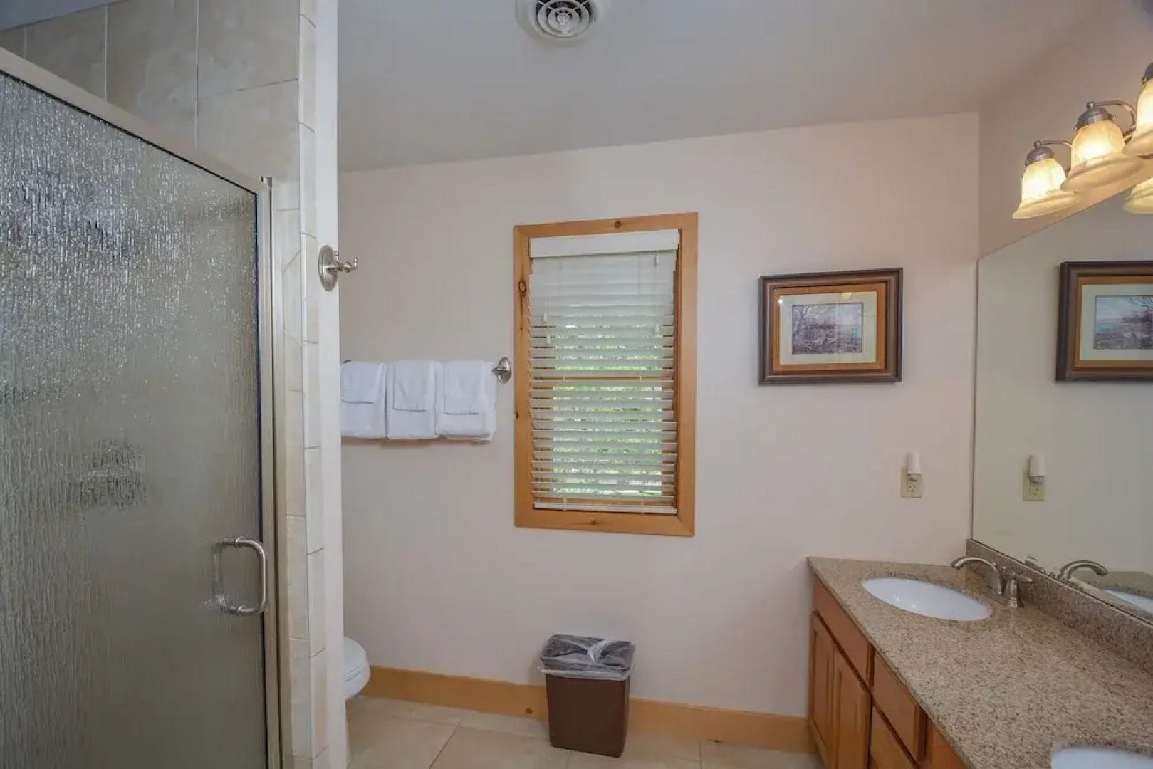 Lakeview Cottage 3 Bedroom House