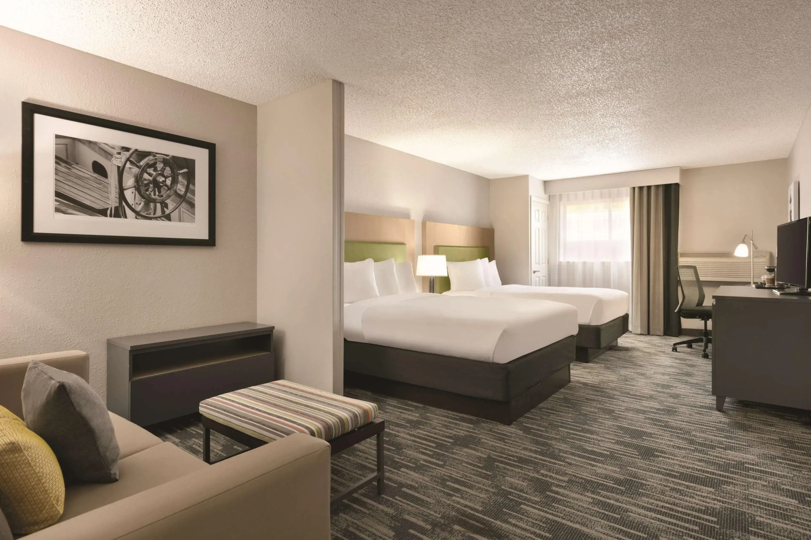 Country Inn & Suites by Radisson, Port Clinton, OH