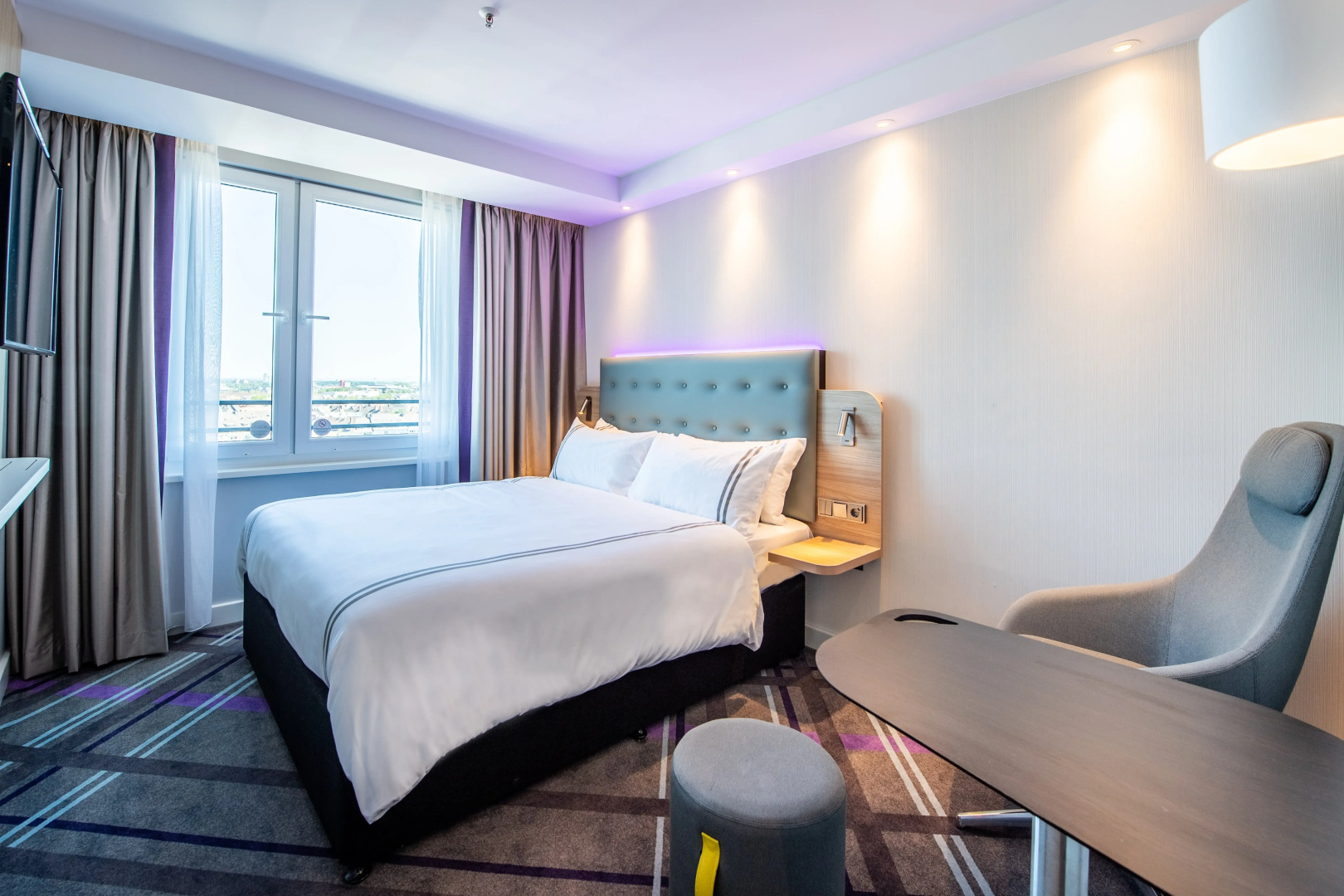 Hotel City