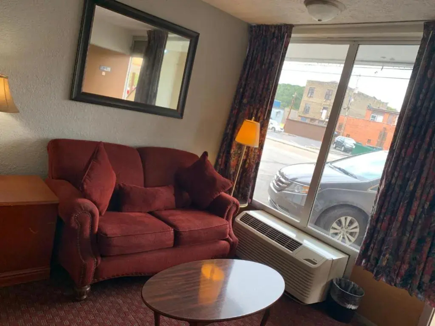 Budget Inn Express