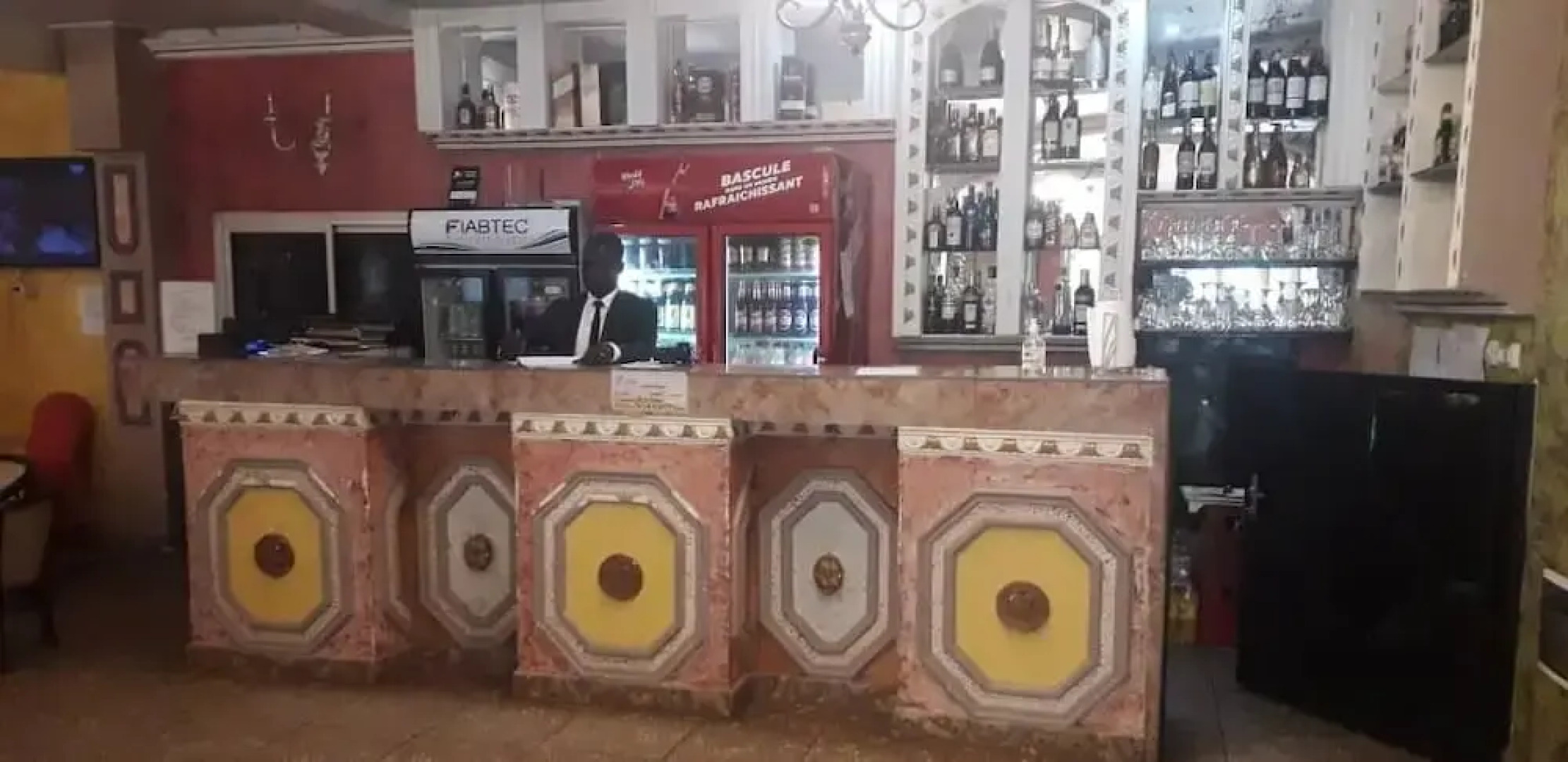 New Town Palace Hotel