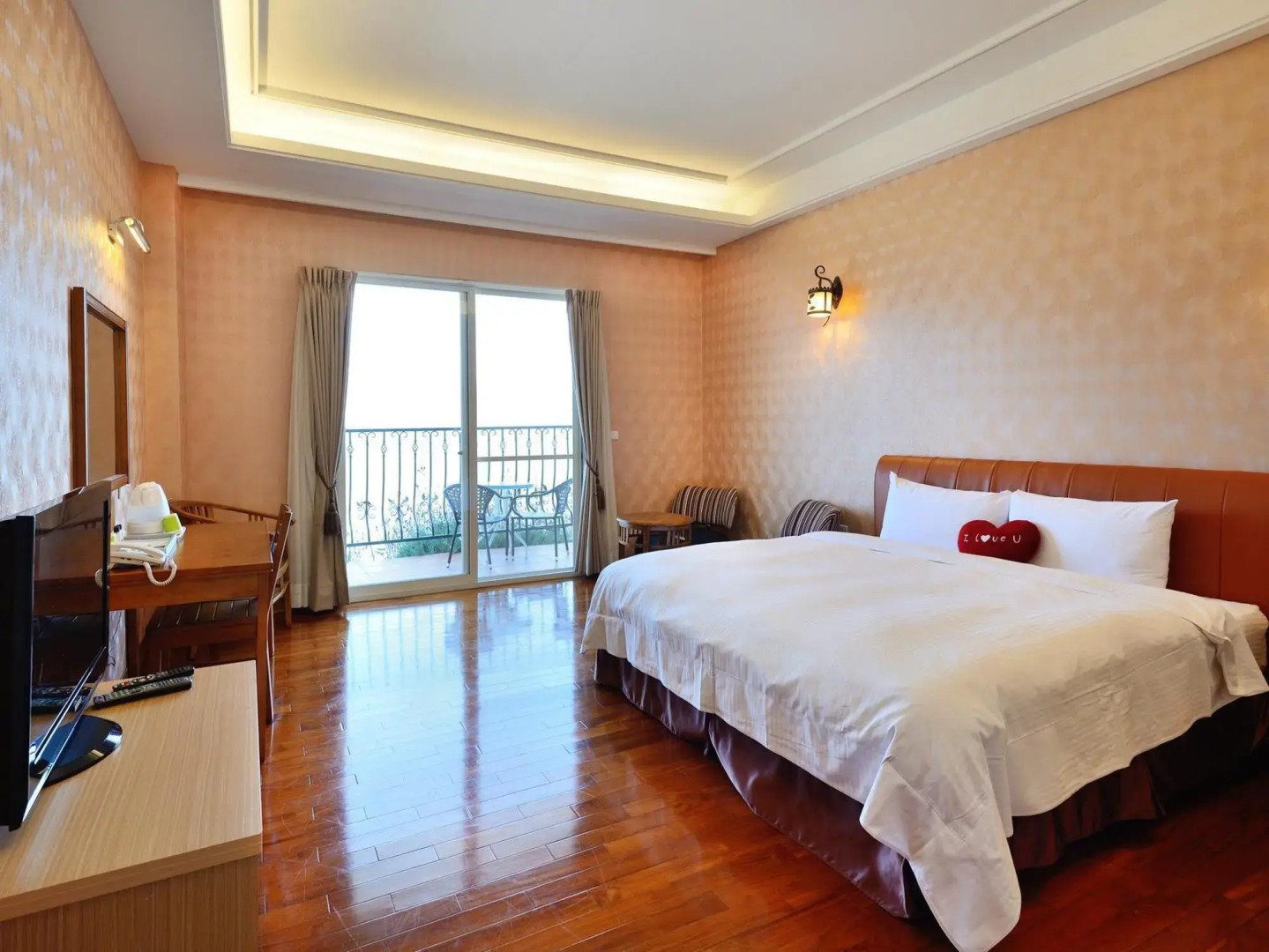 Love Chingjing Mori Bed and Breakfast