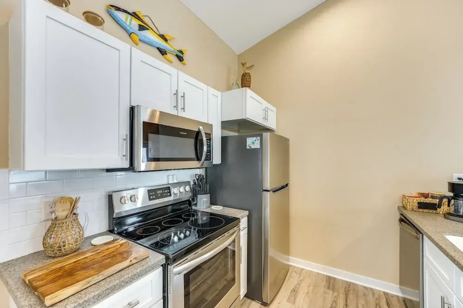 ~ 2 Mi to Boat Ramp: Steinhatchee River Cottage