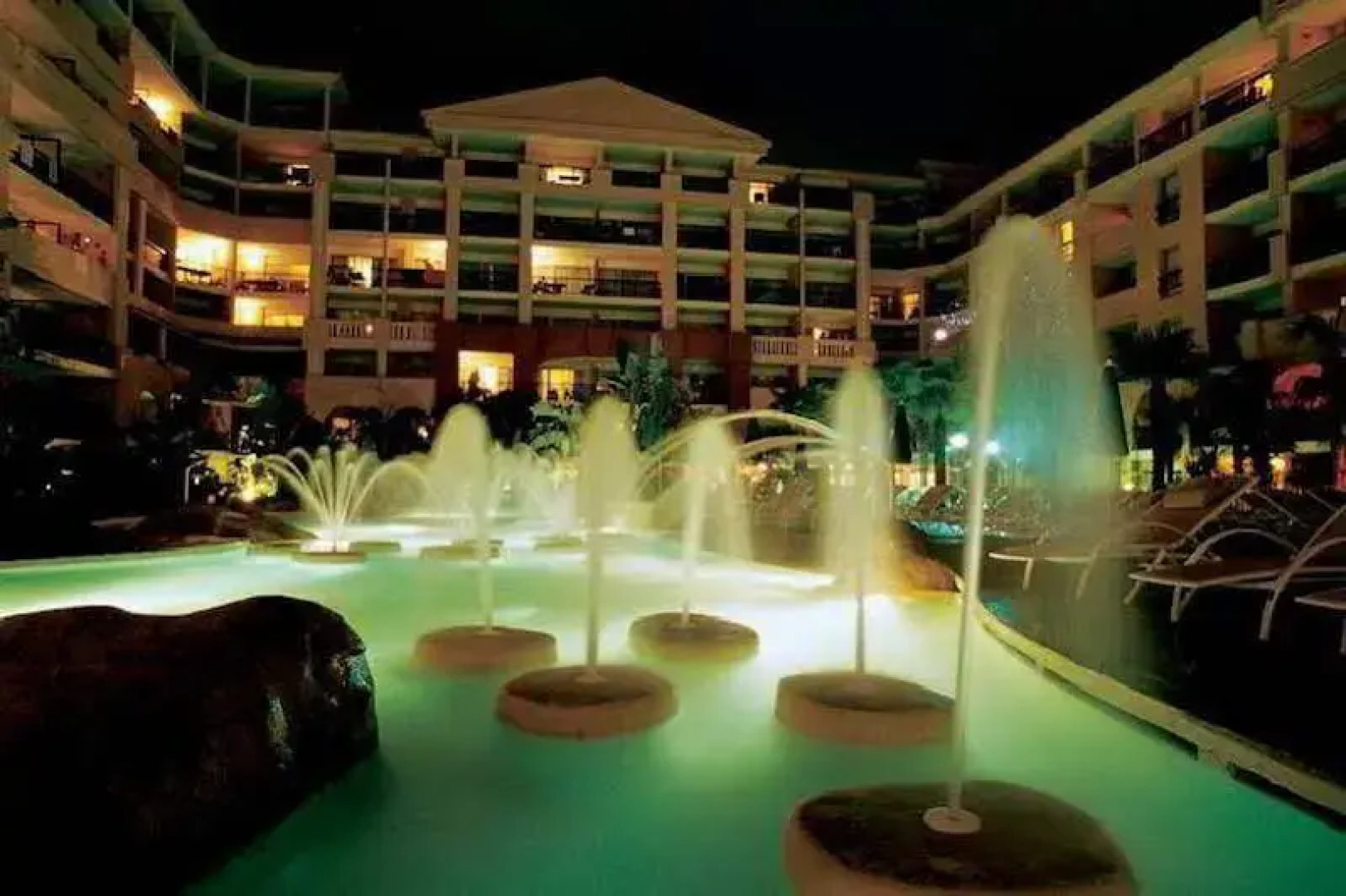 Pierre & Vacances Cannes Beach