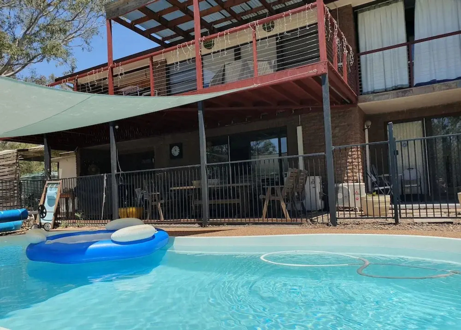 Gowrie Agapanthous - Hostel