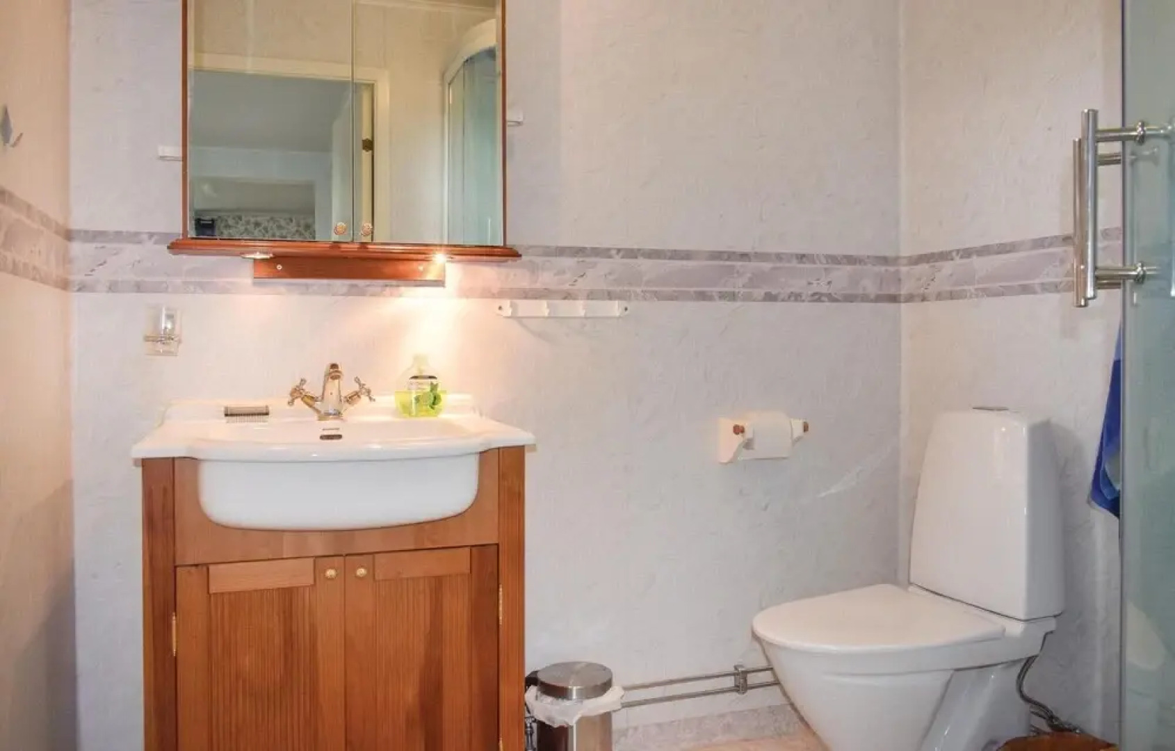 Amazing Home in Ullared With 2 Bedrooms and Wifi