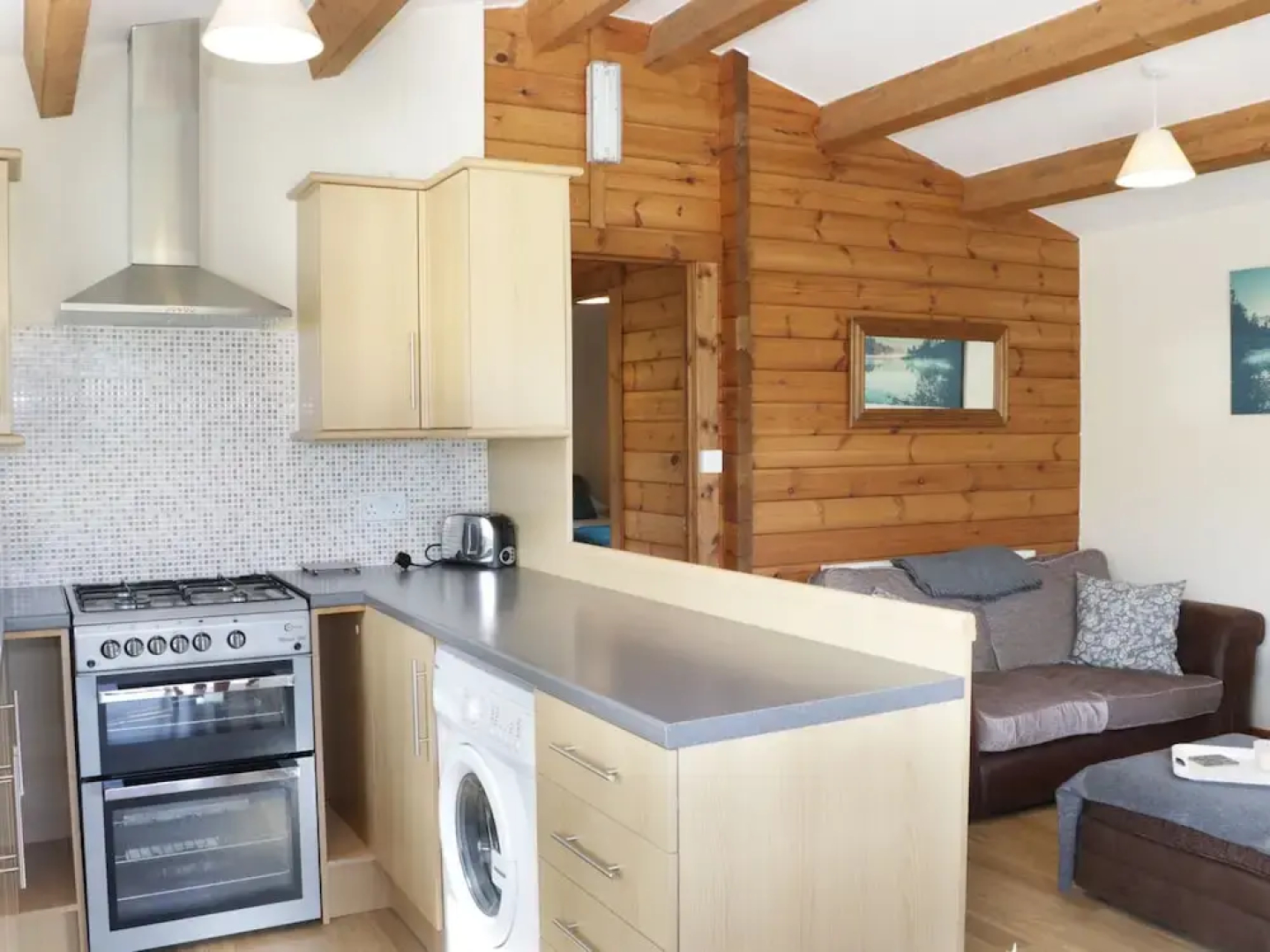 Hill View Lodge 3, Kidderminster