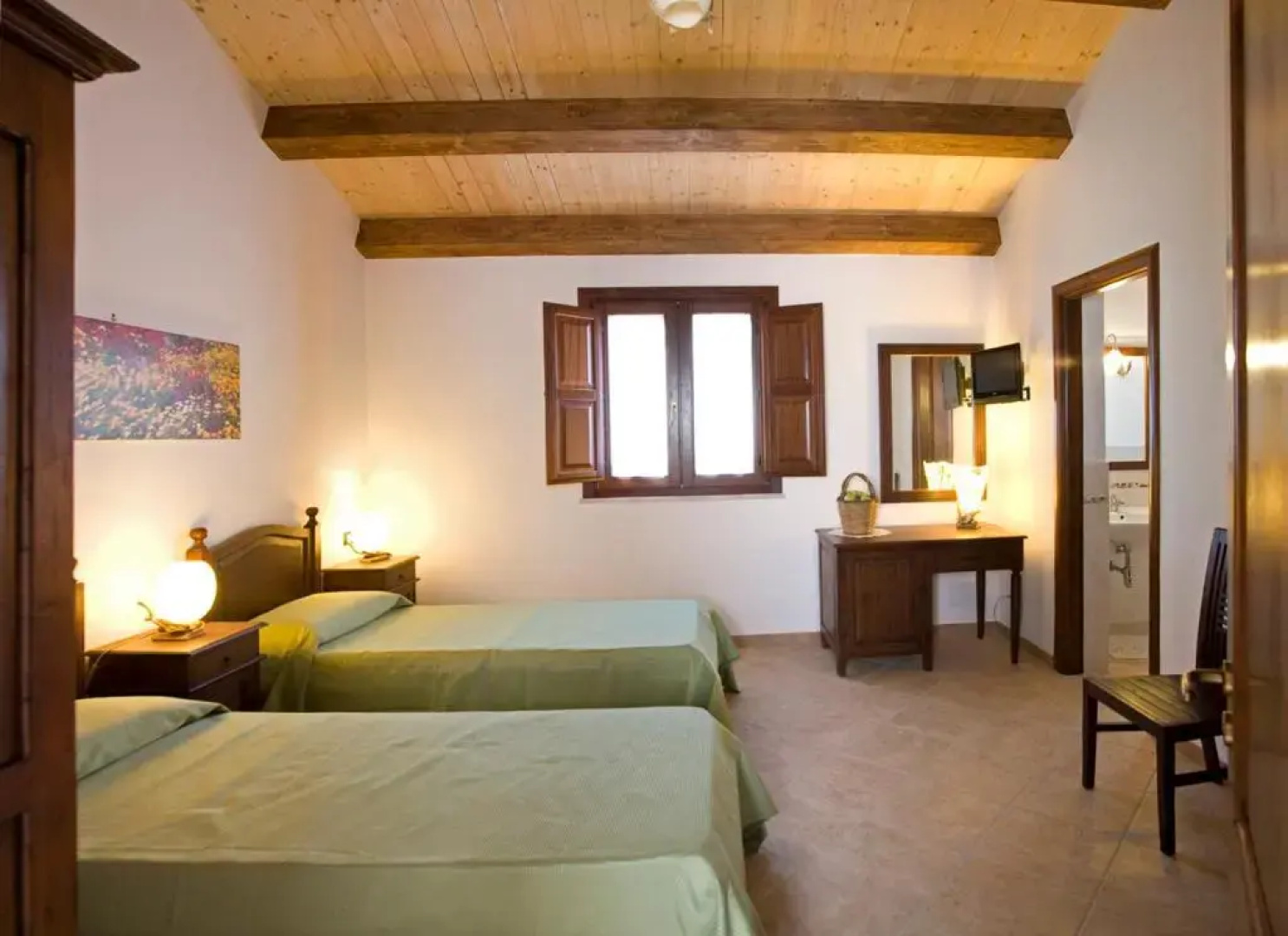 Villa Giardino Paradiso Cefalù con 13 posti letto e piscina riscaldata